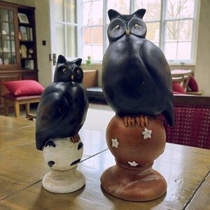 VTG 2 Ceramic Owl Globe Halloween Statues Figurine Decor Shabby Chic Bats Stars
